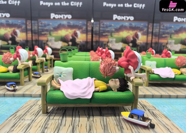 Ponyo on the Cliff Hayao Miyazaki Desktop Series 03 The Gentlest Companion Ponyo & Sosuke GK Statue Wu Yu Studio [In