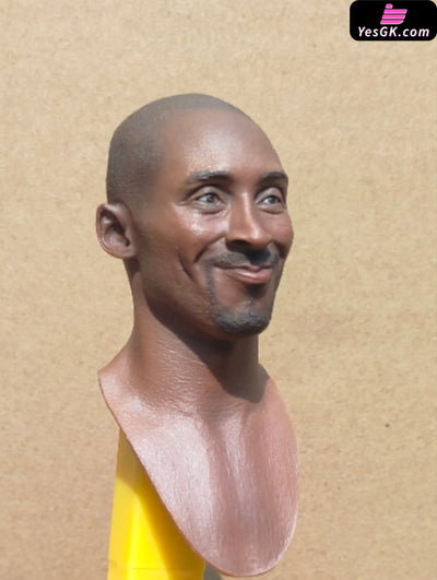 1/6 Kobe Bryant Smiling Head Sculpture Action Figure - 69toys Studio [Pre-Order] Sports Stars