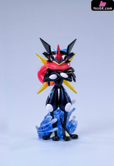 120 Pokédex Series Greninja & Ash’s Greninja GK Statue - POPOWA Studio [Pre-Order] Deposit / Ash’s Greninja / Black