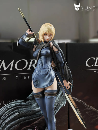 Claymore Twin Goddesses Teresa & Clare 1/4 GK Statue - YUMS-Collectors Studio [In-Stock]