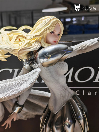 Claymore Twin Goddesses Teresa & Clare 1/4 GK Statue - YUMS-Collectors Studio [In-Stock]