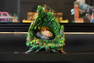 My Neighbor Totoro Hayao Miyazaki Desktop Scene Series 013 Totoro in the Tree Hole 1/6 GK Statue - OPM Studio [In-Stock]