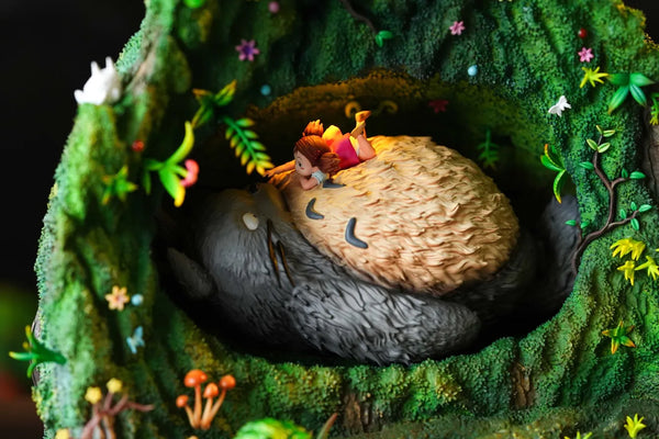 My Neighbor Totoro Hayao Miyazaki Desktop Scene Series 013 Totoro in the Tree Hole 1/6 GK Statue - OPM Studio [In-Stock]