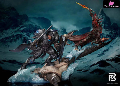 5V5 Battle Series 001 Fearless Warrior VS Undead Bloodfang Thief With LED World of Warcraft Statue - Black Rock Studio