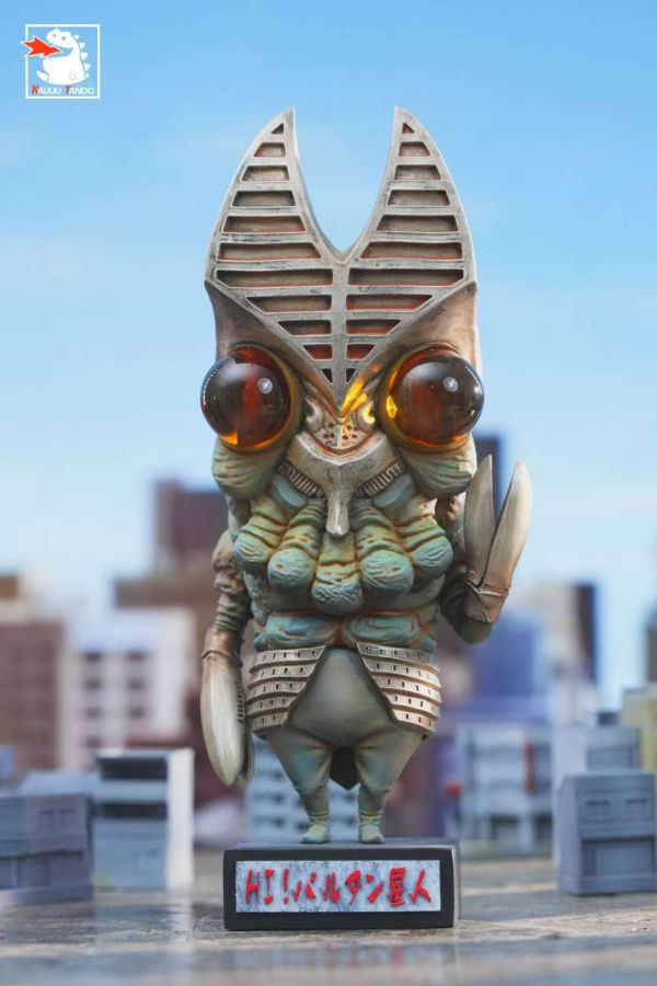 Ultraman Goodbye Childhood #1 Hello Little Monster Alien Baltan & Zetton & Alien Metron GK Statue - KAIJUU TANDO Studio [In-Stock]
