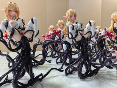 Nun Thigh Prayer 1/6 GK Statue - Fish Head Studio [In-Stock]