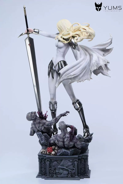 Claymore Twin Goddesses Teresa & Clare 1/4 GK Statue - YUMS-Collectors Studio [In-Stock]