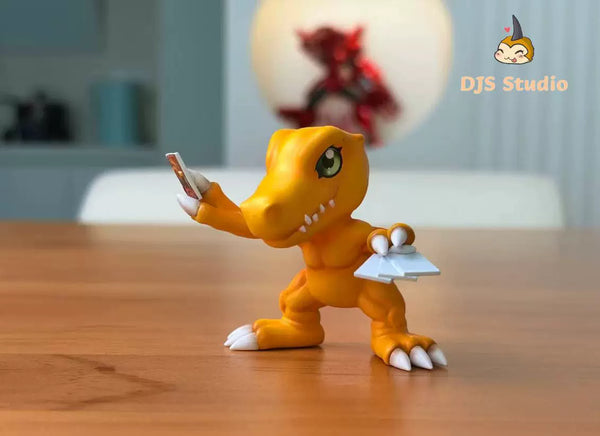Digimon Agumon Family Series the Card Player GK Statue - DJS Studio [Pre-Order]