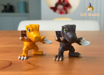 Digimon Agumon Family Series the Card Player GK Statue - DJS Studio [Pre-Order]