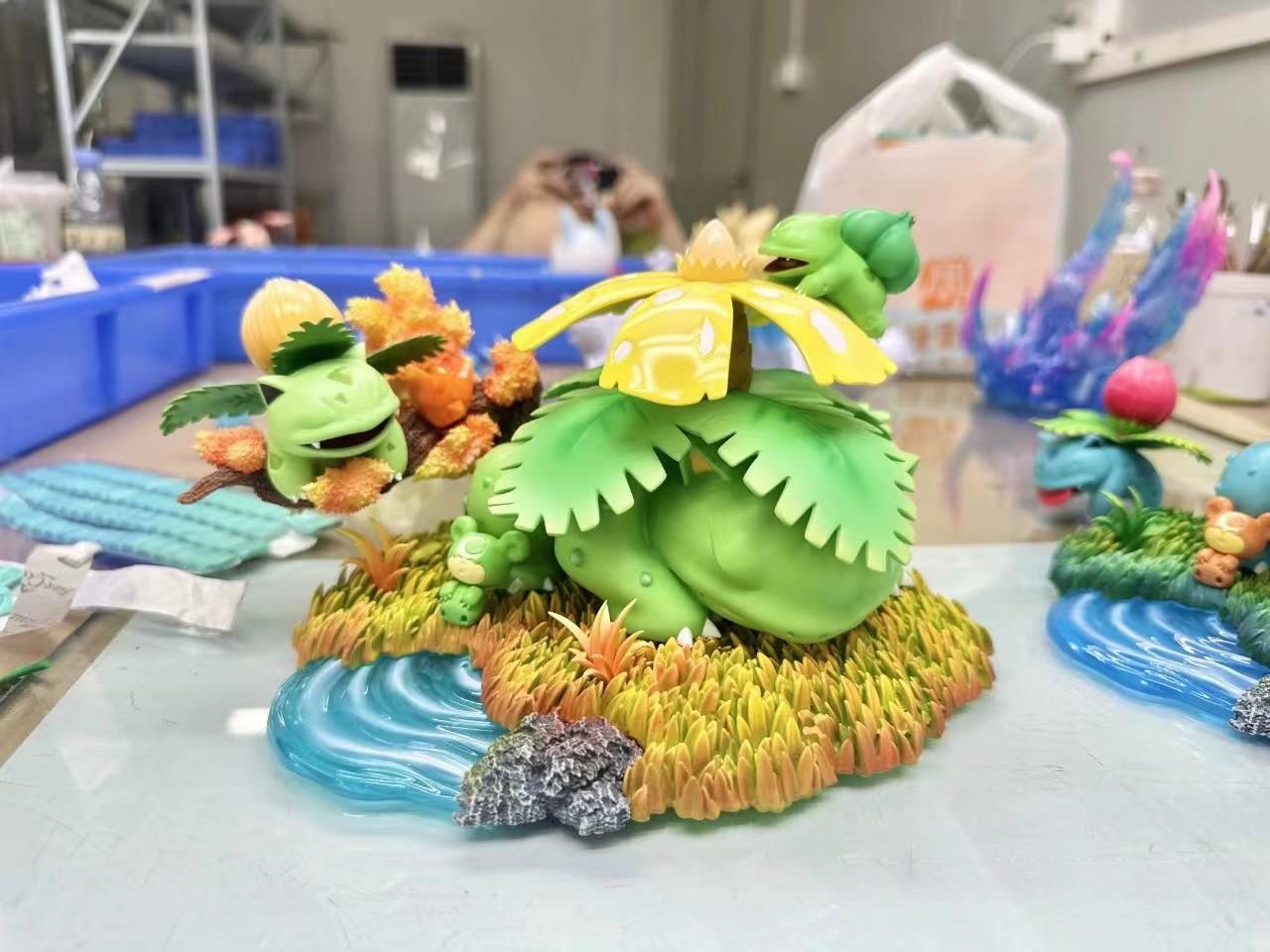 Pokémon Sleepy Venusaur Evolution Group Statue - DM Studio x Guagua Studio [Pre-Order]