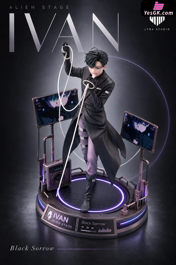 ALIEN STAGE #2 Ivan Statue - LTRA Studio
