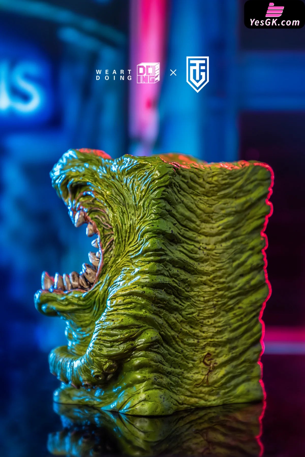 Arcade Monster Blue & Green Grey Resin Statue - We Art Doing Studio [Pre-Order]