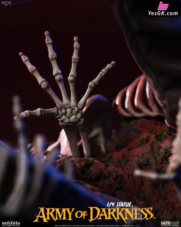 Army of Darkness Ash 1/4 Plus Format Statue (Licensed) - Infinite Studio [Pre-Order] Others