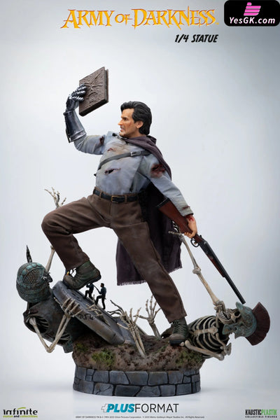 Army of Darkness Ash 1/4 Plus Format Statue (Licensed) - Infinite Studio [Pre-Order] Others