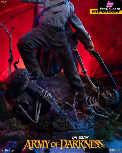 Army of Darkness Ash 1/4 Plus Format Statue (Licensed) - Infinite Studio [Pre-Order] Others