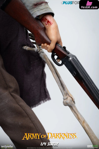 Army of Darkness Ash 1/4 Plus Format Statue (Licensed) - Infinite Studio [Pre-Order] Others