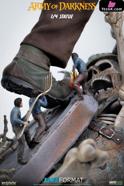Army of Darkness Ash 1/4 Plus Format Statue (Licensed) - Infinite Studio [Pre-Order] Others