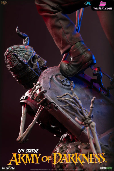Army of Darkness Ash 1/4 Plus Format Statue (Licensed) - Infinite Studio [Pre-Order] Others