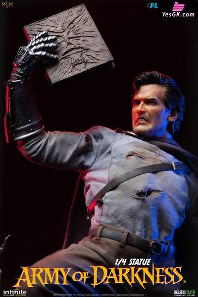 Army of Darkness Ash 1/4 Plus Format Statue (Licensed) - Infinite Studio [Pre-Order] Others