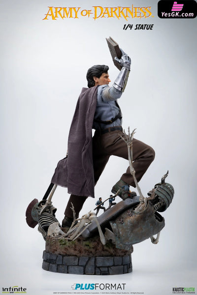 Army of Darkness Ash 1/4 Plus Format Statue (Licensed) - Infinite Studio [Pre-Order] Others