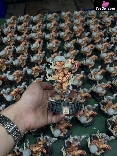 Attack on Titan #1 WCF Armored Titan GK Statue - Feng Bao Studio [Pre-OrdeIn-Stock] Attack on Titan