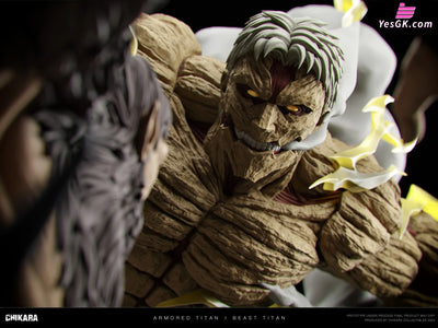 Attack On Titan Armored Vs Beast Gk Statue - Chikara Studio [Pre-Order]