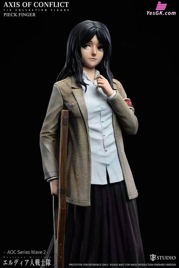 Attack on Titan Pieck Finger Statue - JR Studio