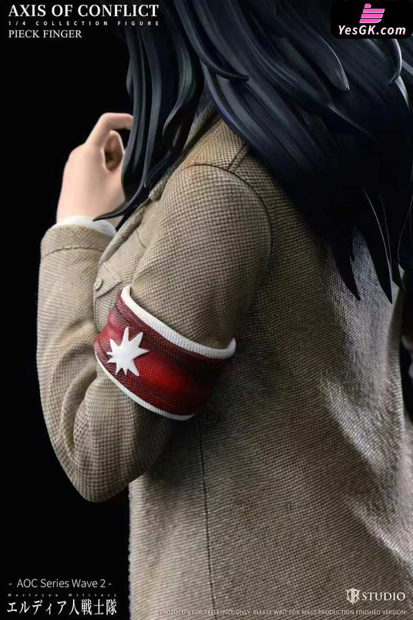 Attack on Titan Pieck Finger Statue - JR Studio