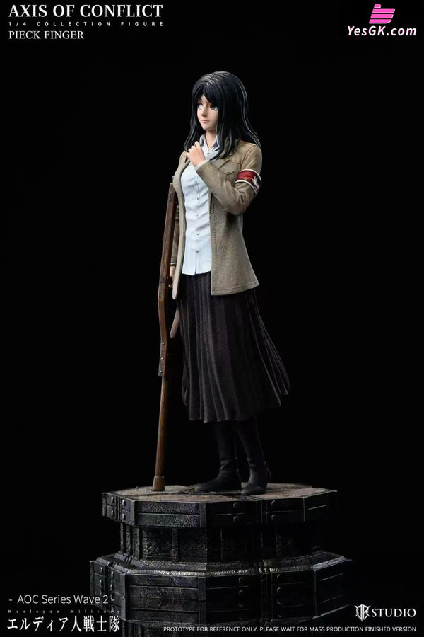 Attack on Titan Pieck Finger Statue - JR Studio