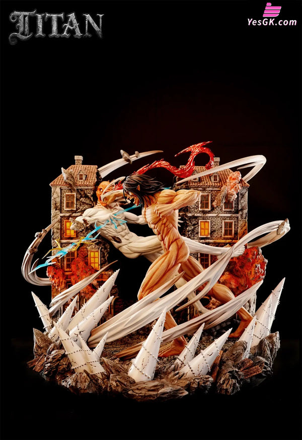 Attack on Titan The Great Titan #1 War Hammer Titan VS Attack Titan Statue - TITAN Studio [Pre-Order] - Attack on Titan