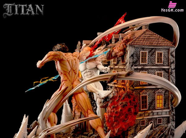 Attack on Titan The Great Titan #1 War Hammer Titan VS Attack Titan Statue - TITAN Studio [Pre-Order] - Attack on Titan