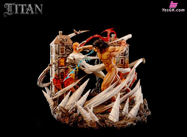 Attack on Titan The Great Titan #1 War Hammer Titan VS Attack Titan Statue - TITAN Studio [Pre-Order] - Attack on Titan