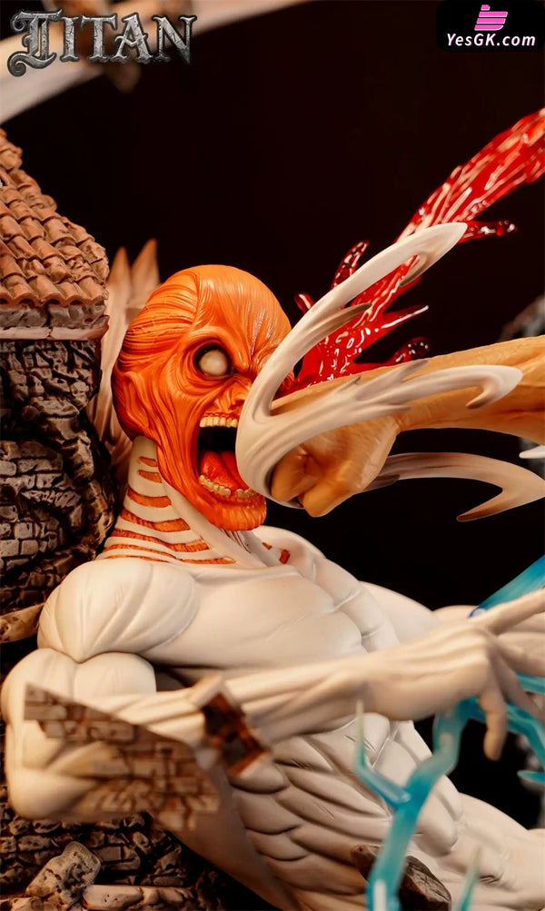 Attack on Titan The Great Titan #1 War Hammer Titan VS Attack Titan Statue - TITAN Studio [Pre-Order] - Attack on Titan