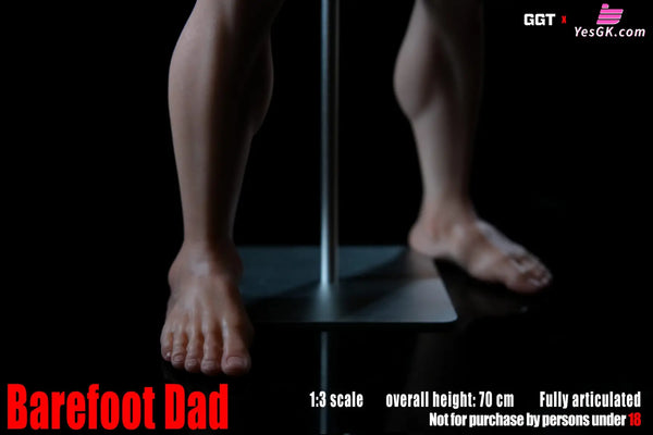 Barefoot Dad OmniMan Statue - GGT Studio x AvantDoll Studio - Others