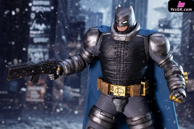 Batman SST-079 Armored Knight Action Figure - Soosootoys Studio [Pre-Order] DC Comics