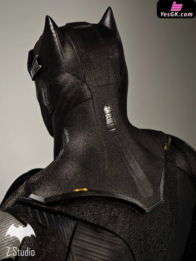 Dc Batman Trilogy Iii Jl Tactical Chinese Armor Statue - Z Studio [Pre-Order] Comics