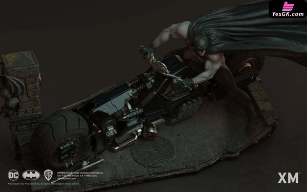 Batman White Knight 1/4 Scale Licensed Statue - XM Studio [In-Stock] - Full Payment - DC Comics