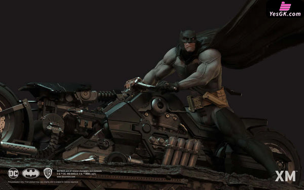 Batman White Knight 1/4 Scale Licensed Statue - XM Studio [In-Stock] - Full Payment - DC Comics