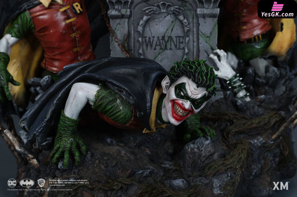 Batman Who Laughs 1/4 Scale Licensed Statue - XM Studio [In-Stock] - Full Payment - DC Comics