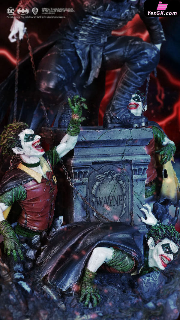 Batman Who Laughs 1/4 Scale Licensed Statue - XM Studio [In-Stock] - Full Payment - DC Comics