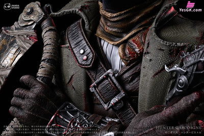 Bloodborne Meat Saw & Hunter Pistol Hunter Bust GK Statue - Panda Studio [Pre-Order] Bloodborne