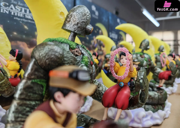 Castle in the Sky Embrace of Love Miyazaki Hayao Desktop Series 06 Laputian Robo & Sheeta & Pazu GK Statue - Wu Yu