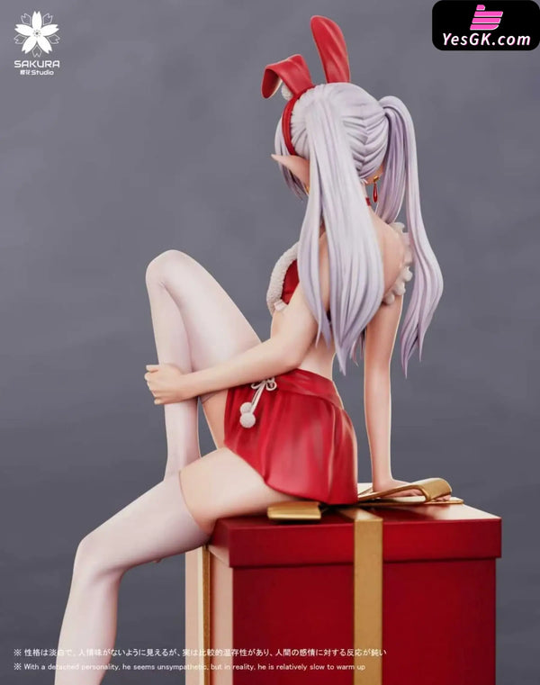 Christmas Frieren Statue - SAKURA Studio