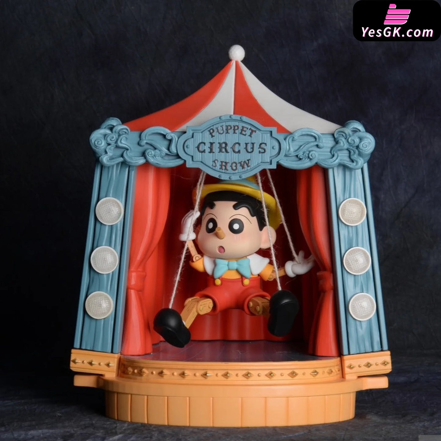 Crayon Shin-chan Marionette X Crayon Shin-chan Statue - The South