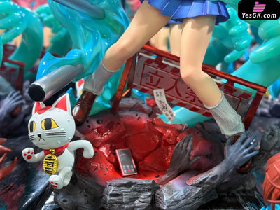 Dandadan Momo Ayase GK Statue Mask Studio [In Stock] Others