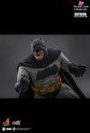 Dc 1/6Cms024 Batman: The Dark Knight Returns Batman (Licensed) Action Figure - Hottoys Studio