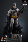 Dc 1/6Cms024 Batman: The Dark Knight Returns Batman (Licensed) Action Figure - Hottoys Studio