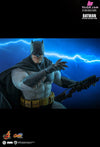 Dc 1/6Cms024 Batman: The Dark Knight Returns Batman (Licensed) Action Figure - Hottoys Studio