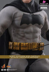 Dc 1/6Cms024 Batman: The Dark Knight Returns Batman (Licensed) Action Figure - Hottoys Studio