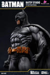 Dc Batman Resin Statue - Batsy Studio [Pre-Order] Comics